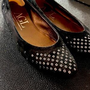 AGL suede flats size 9